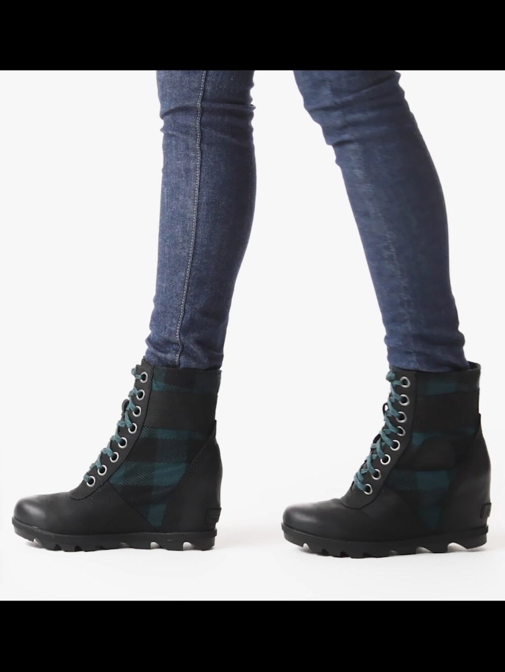 Sorel Lexie Wedge Black Blue Plaid Booties - Size 7